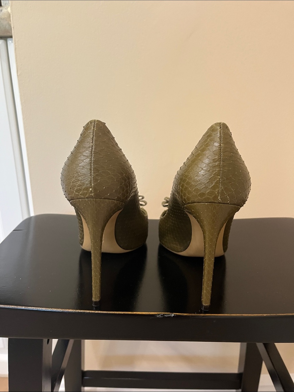 Salvatore Ferragamo Olive Green Pointed Toe Bow Pumps with Gold Accent - Picture 4 of 16